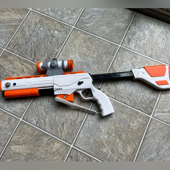 X Box 360 Cabela’s Gun Controller - Picture 2 of 8